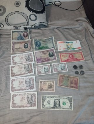 Billetes Pesetas y Monedas Euzkadi y Che