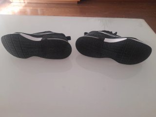 Zapatillas Nike Air Max Alpha Negras y blancas n39