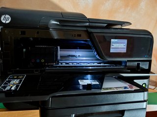 Stampante multifunzione HP OfficeJet Pro 8600