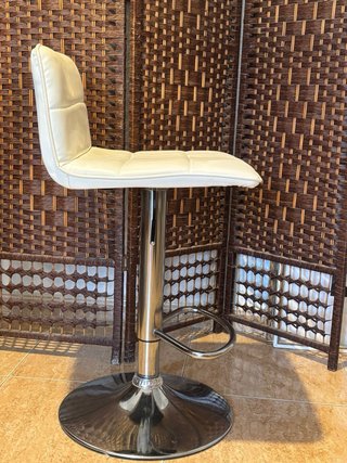 Taburete alto de cocina