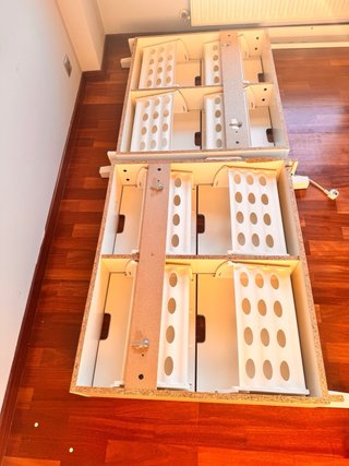 Zapateros blancos de madera
