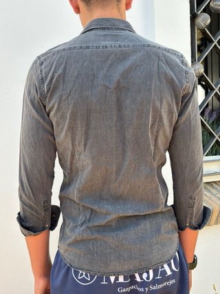 Camisa Scalpers gris