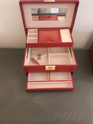 Portagioie grande in pelle color oro e rosso