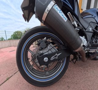 Kawasaki Z750 Naked Azul Metálico