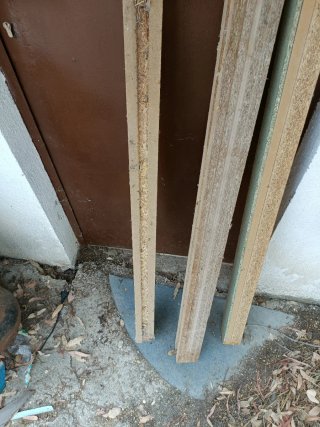 Listones madera para marco puerta, lote grande.