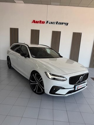 Volvo V90 D4 R-Design Auto 2022