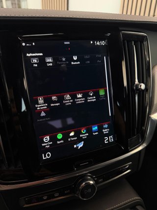 Volvo V90 D4 R-Design Auto 2022
