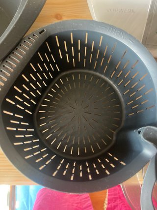 Thermomix Vorwerk con accesorios y libros