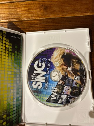 Let's Sing 5 Wii Versión Española