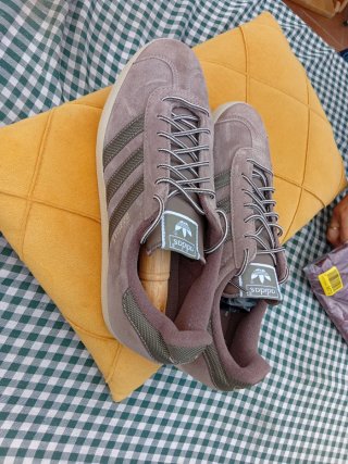 Zapatillas Adidas Gazelle Marrones/Grises