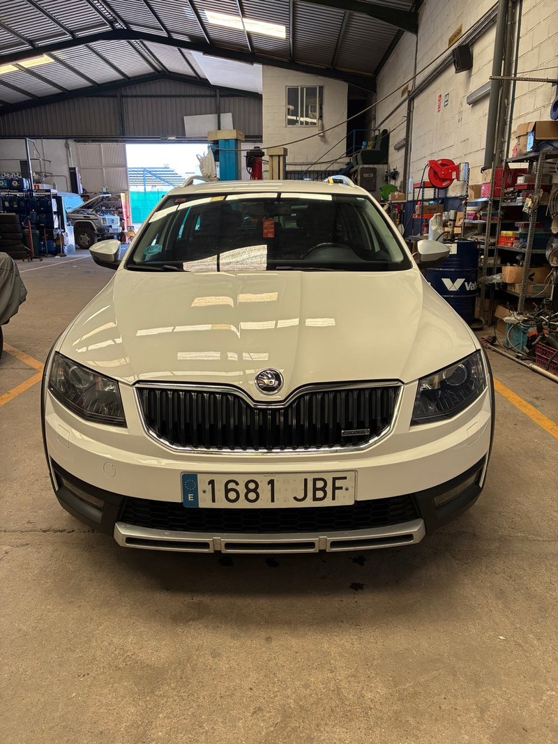 Skoda Scout 2016 - foto 1