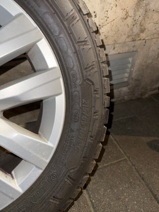 Neumáticos Invierno R16 215/65 Michelin
