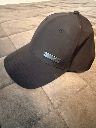Gorra Adidas Negra