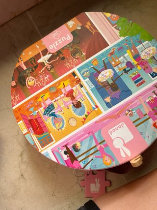 Puzzle con póster incluido