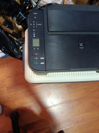 Impresora Canon color negro