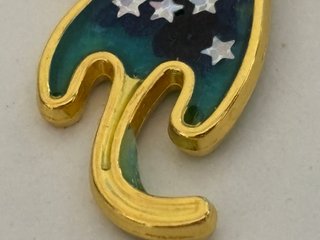 Llavero artesanal de resina hecho a mano