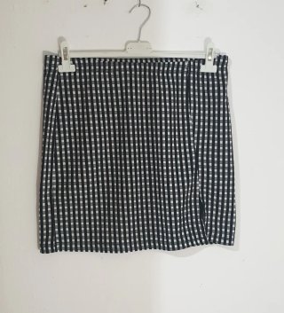 Falda cuadros blanco y negro talla XL