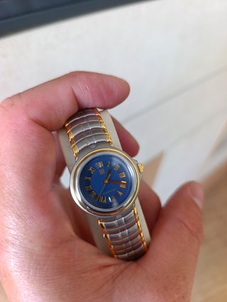 Reloj Givenchy Azul con caja