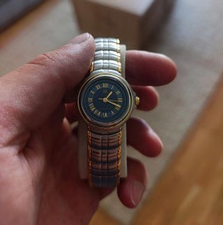 Reloj Givenchy Azul con caja