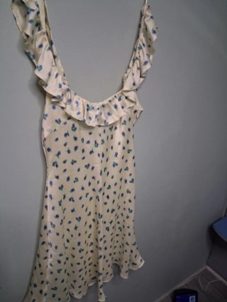 Vestido floral Zara blanco