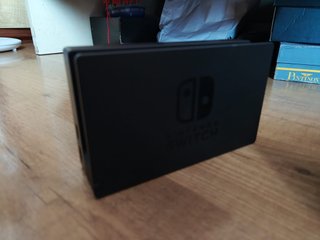 Nintendo Switch + Mario 3D All Stars e Pokémon