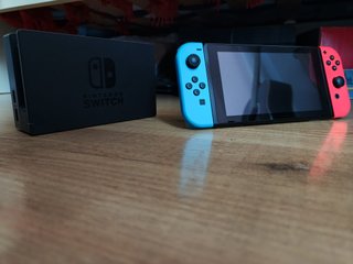 Nintendo Switch + Mario 3D All Stars e Pokémon