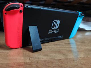Nintendo Switch + Mario 3D All Stars e Pokémon