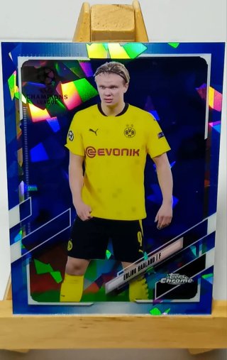 HAALAND 2020 ZAFIRO AZUL TOPPS CHROME.