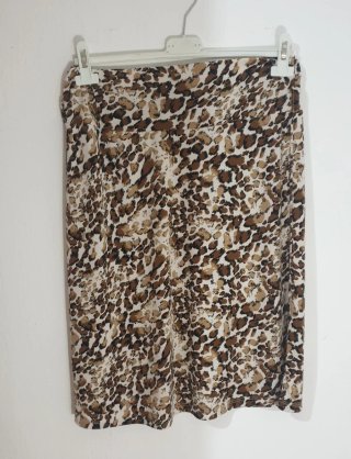 Falda estampado animal print talla L