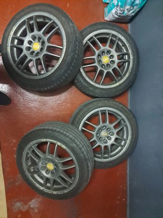 Llantas OZ Racing 16 F-1