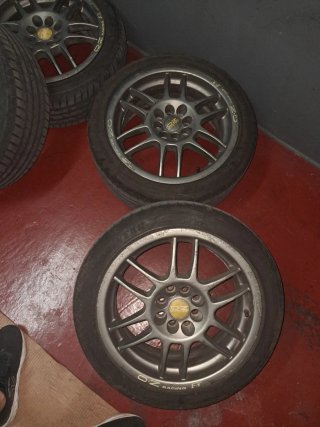 Llantas OZ Racing 16 F-1
