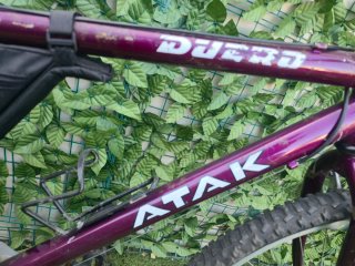 Bicicleta ATTAK DUERO Morada