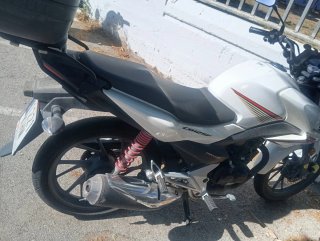 Honda CB125F 2018 Blanca
