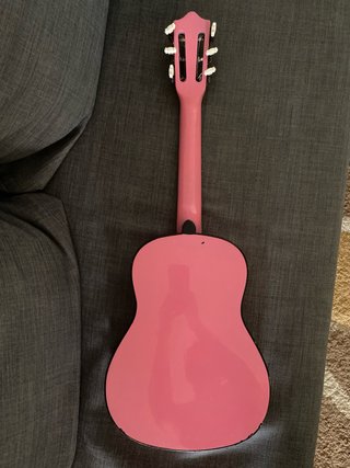 Guitarra infantil rosa