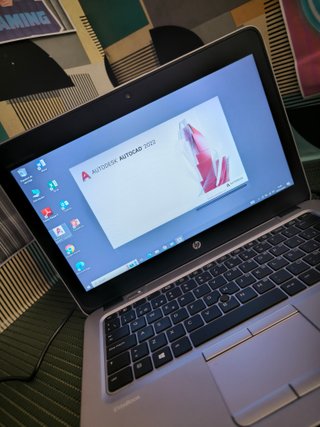 PC PORTATIL HP I7-6500U + SSD 256GB / 8GBRAM