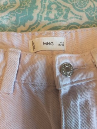 Pantalones cortos Mango  Talla 10 140CM