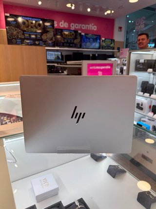 HP Portátil Gris Plata
