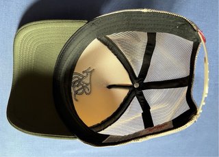 Gorra SikSilk Trucker Blanca/Verde Original
