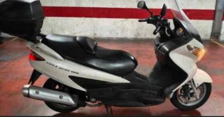 SUZUKI BURGMAN 125 año 2011 COMO NUEVA