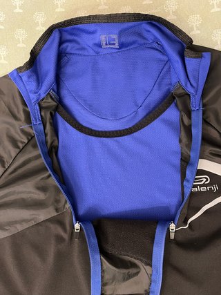 Giacca running uomo Kalenji antivento