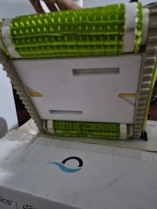 Robot Limpiafondos Dolphin Tritón