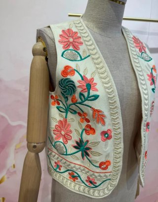 Chaleco bordado floral talla única