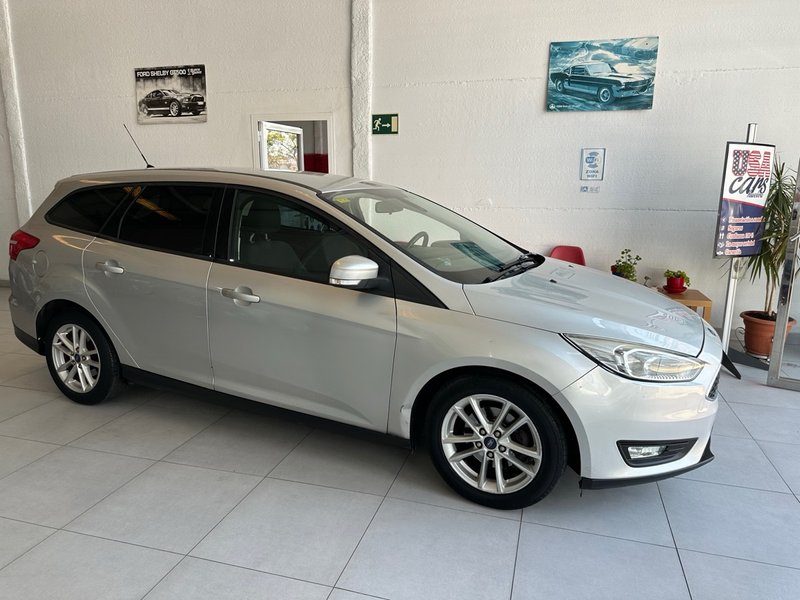 Ford Focus 2016 - foto 1