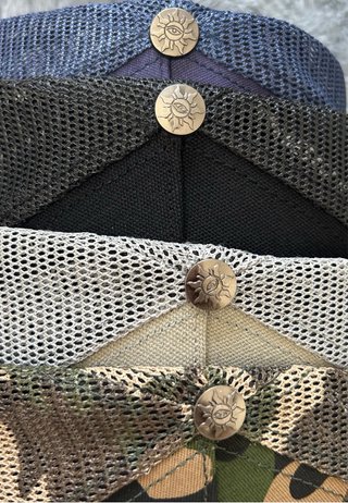 Gorras Godspeed Camuflaje y Negras