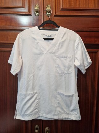 Pijama Hospital Gary's Blanco 2 Pantalones 1 Casac