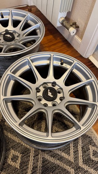 Llantas JR11 4x100 y 4x108