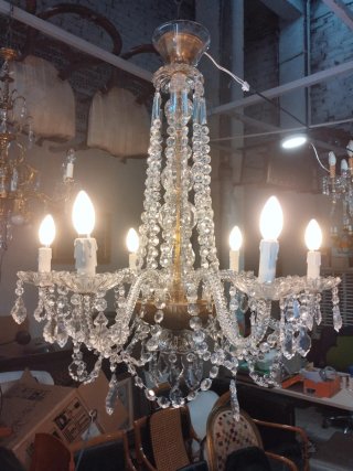 Lámpara de cristal antigua