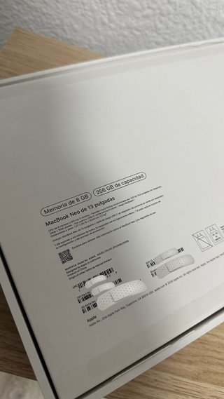 MacBook Neo Apple 256GB con cargador 45w