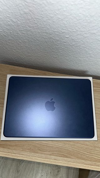 MacBook Neo Apple 256GB con cargador 45w