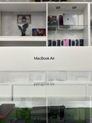 MacBook Air M3 15" | 8/512GB Nuovo Apple